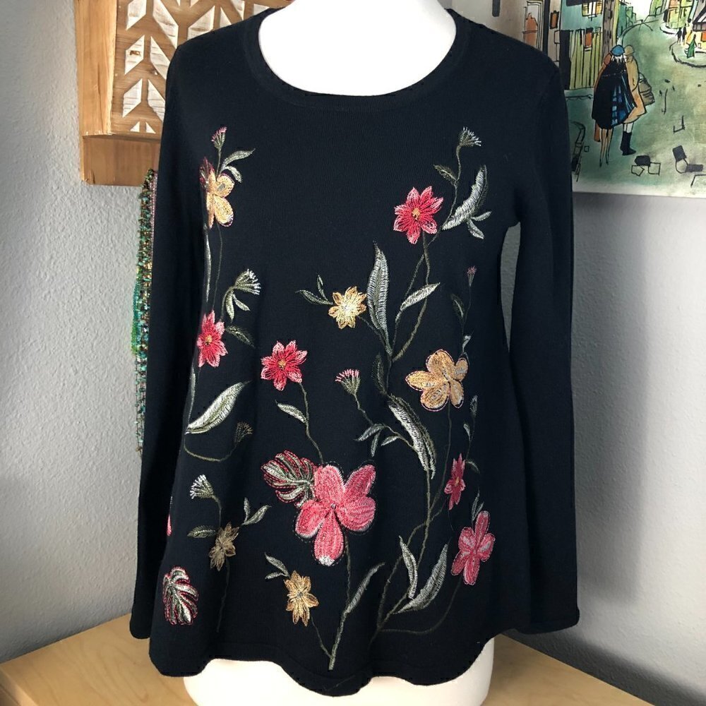 STYLE & CO Black & Pink Heavily Embroidered Long Sleeve Top Petite Small S P NEW